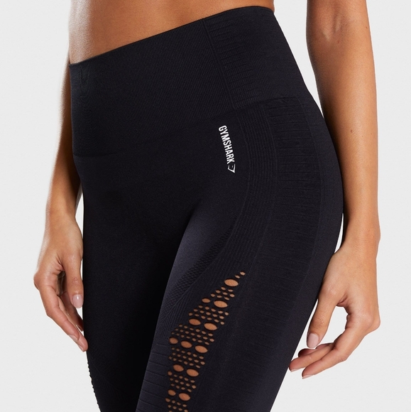 Gymshark Pants - Gymshark Energy + Cropped Legging